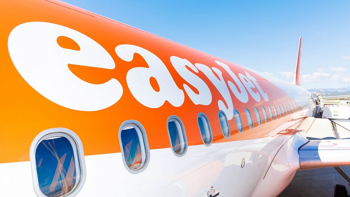 está em curso a nova ligação easyJet • Nove Pisa-Porto a partir de Florença