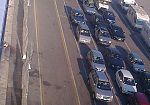 la-strada-come-salotto-il-traffico-si-ferma-per-far-posto-alla-vita