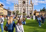 piazza-santa-croce-per-tre-giorni-diventa-un-grande-giardino