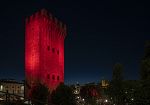 porta-san-niccolo-stasera-si-illumina-di-magenta