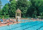 cascine-riapre-la-piscina-delle-pavoniere
