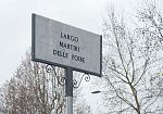 riposizionata-la-targa-di-largo-martiri-delle-foibe