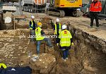 scavo-archeologico-in-piazza-beccaria-il-cantiere-si-allarga