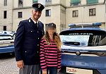 poliziotto-salva-bambina-che-stava-soffocando