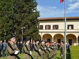 un-secolo-dopo-la-grande-guerra-lesercito-in-marcia-anche-a-firenze