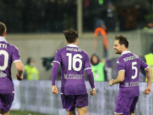 fiorentina-dassalto-sotto-la-pioggia-sfatato-il-tabu-lazio