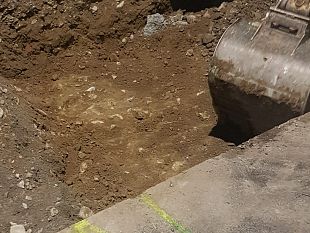 saggi-per-la-tramvia-ritrovate-le-fondamenta-delle-mura