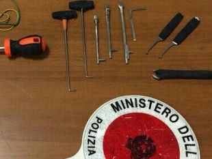 raffica-di-furti-a-firenze-suonano-i-campanelli-poi-entrano