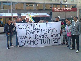 via-circondaria-cancellata-la-scritta-zona-antirazzista-nel-sottopasso