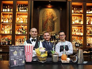 atrium-bar-presenta-una-cocktail-list-fantasiosa-e-analcolica