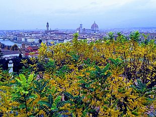 festa-della-toscana-il-centro-di-firenze-invaso-dai-gonfaloni
