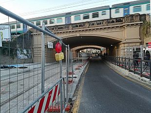 tramvia-la-corsa-ad-ostacoli-novita-e-poi-alberi-pali-cordoli-e-ritardi