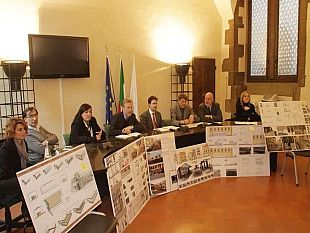 b102221542-dehors-quasi-tremila-cittadini-hanno-partecipato-al-sondaggio-on-line