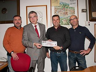 b112061919-per-gli-alluvionati-di-aulla-4mila-euro-dai-tassisti-di-firenze