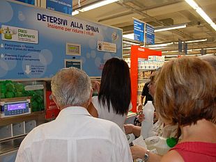 b110312204-detersivi-alla-spina-un-risparmio-del-20
