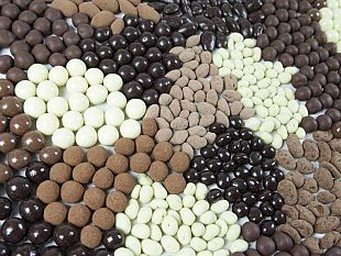 b303252040-degustazione-di-beneficenza-quando-la-cioccolata-fa-bene