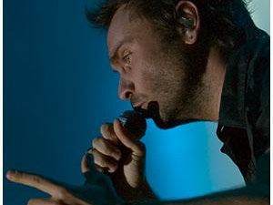 b012121952-nek-e-i-bliss-per-la-festa-di-natale-della-fnac