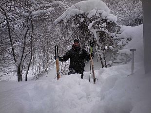 b202122246-emergenza-neve-migliora-la-situazione-grazie-all-opera-di-uomini-e-mezzi