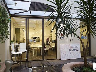 emilio-pucci-vintage-exhibition-e-dj-set-per-la-fine-del-semestre-accademico-della-fua