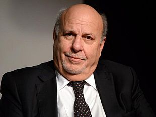 alan-friedman-ospite-al-caffe-della-versiliana
