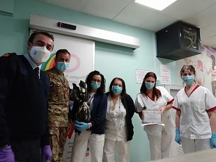 in-missione-per-salvare-un-bimbo-il-farmaceutico-protagonista