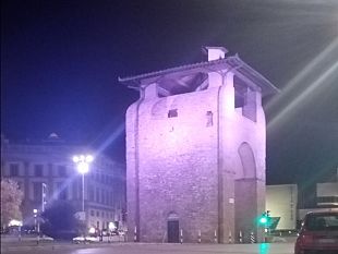 disturbi-alimentari-stasera-due-antiche-porte-saranno-lilla