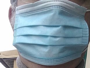 obbligo-di-indossare-la-mascherina-ma-solo-in-presenza-di-altre-persone