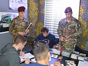 job-zone-a-i-gigli-cercasi-personale-giovani-pensate-allesercito