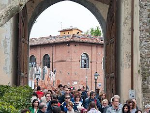 si-chiude-stasera-alla-fortezza-da-basso-la-mostra-internazionale-dellartigianato