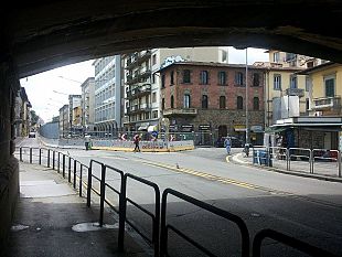 tramvia-da-lunedi-i-lavori-allincrocio-tra-via-dello-statuto-e-piazza-della-costituzione