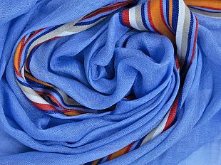 antica-valserchio-una-collezione-allinsegna-del-colore-e-della-vivacita