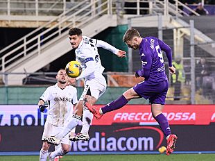 la-fiorentina-e-sconfitta-dal-napoli