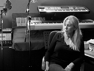 ginevra-di-marco-canta-luigi-tenco