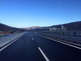 traffico-bloccato-stanotte-sulla-a1