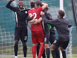 il-siena-operaio-sta-costruendo-la-sua-casa-ecco-cosa-manca