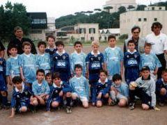 a401091008-calcio-giovanile-insieme-i-bambini-della-lazio-e-dell-empoli