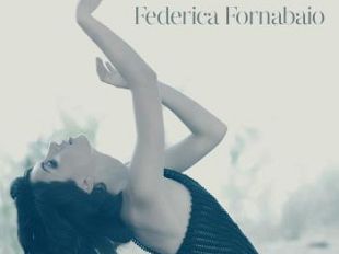 a910211644-il-pianoforte-di-federica-fornabaio-alla-feltrinelli-di-firenze