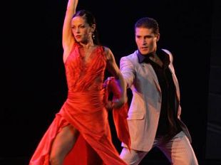 b106241540-tango-y-vino-all-odeon-il-26-giugno