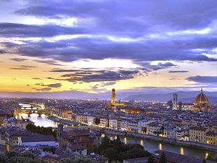 b103312142-le-stelle-del-vino-toscano-a-firenze-il-2-5-giugno-2011