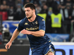 la-fiorentina-ferma-la-lazio-e-rischia-di-vincere