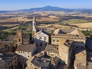 pienza-visite-guidate-a-palazzo-piccolomini-e-palazzo-borgia