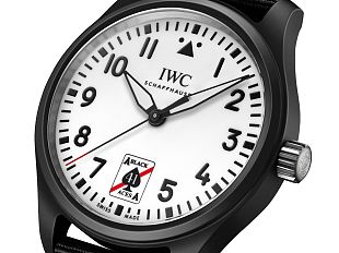 iwc-schaffhausen-presenta-il-suo-primo-pilots-watch