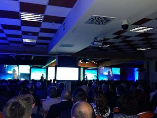 var-group-digitalizzare-o-fallire