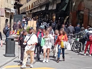 turista-molestato-arrestato-un-uomo-per-rapina