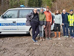 maltempo-nel-bellunese-alessia-bettini-in-visita-alla-protezione-civile-di-firenze