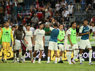 fiorentina-anemica-il-cagliari-la-inchioda-al-pari