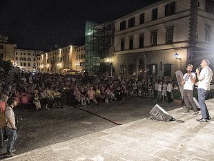 auguricaruso-pascoski-firenze-in-piazza-per-francesco-nuti