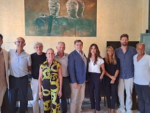 festival-la-versiliana-apre-il-cartellone-teatrale-2025