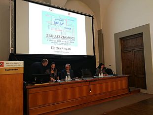 cyberbullismo-proposte-del-corecom-toscana-contrasto-prevenzione-e-punizione