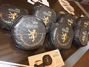 il-caseificio-sociale-manciano-celebra-60-anni-con-un-nuovo-formaggio